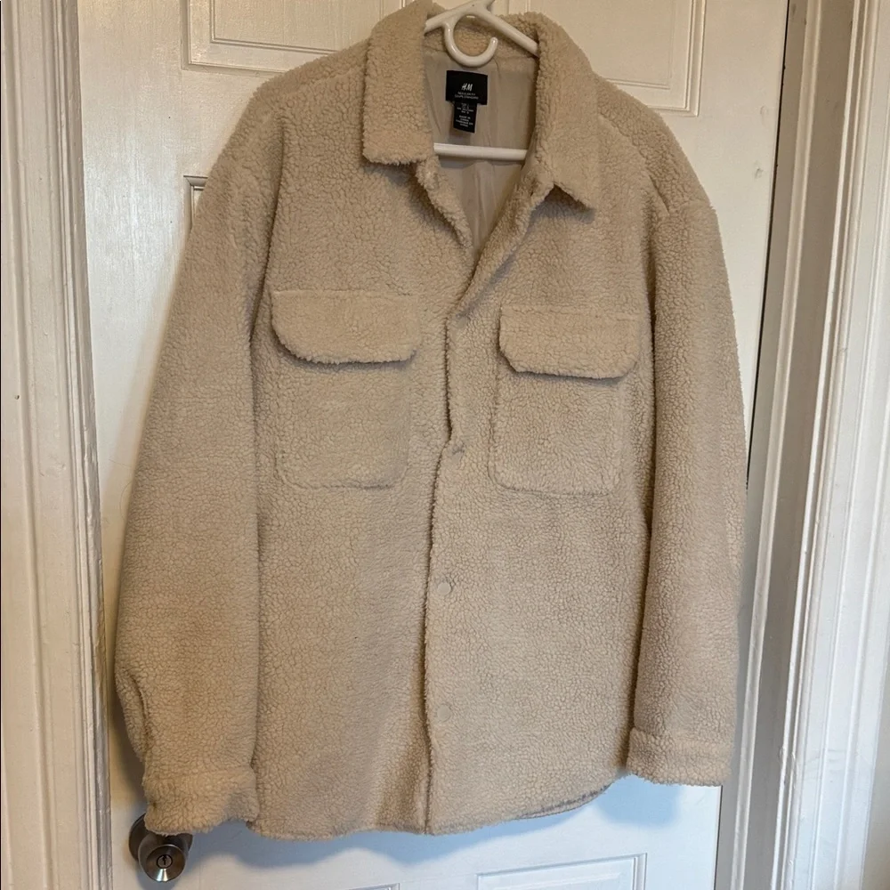 H&M Beige Sherpa Shacket - Men's Button-Up Fleece Jacket